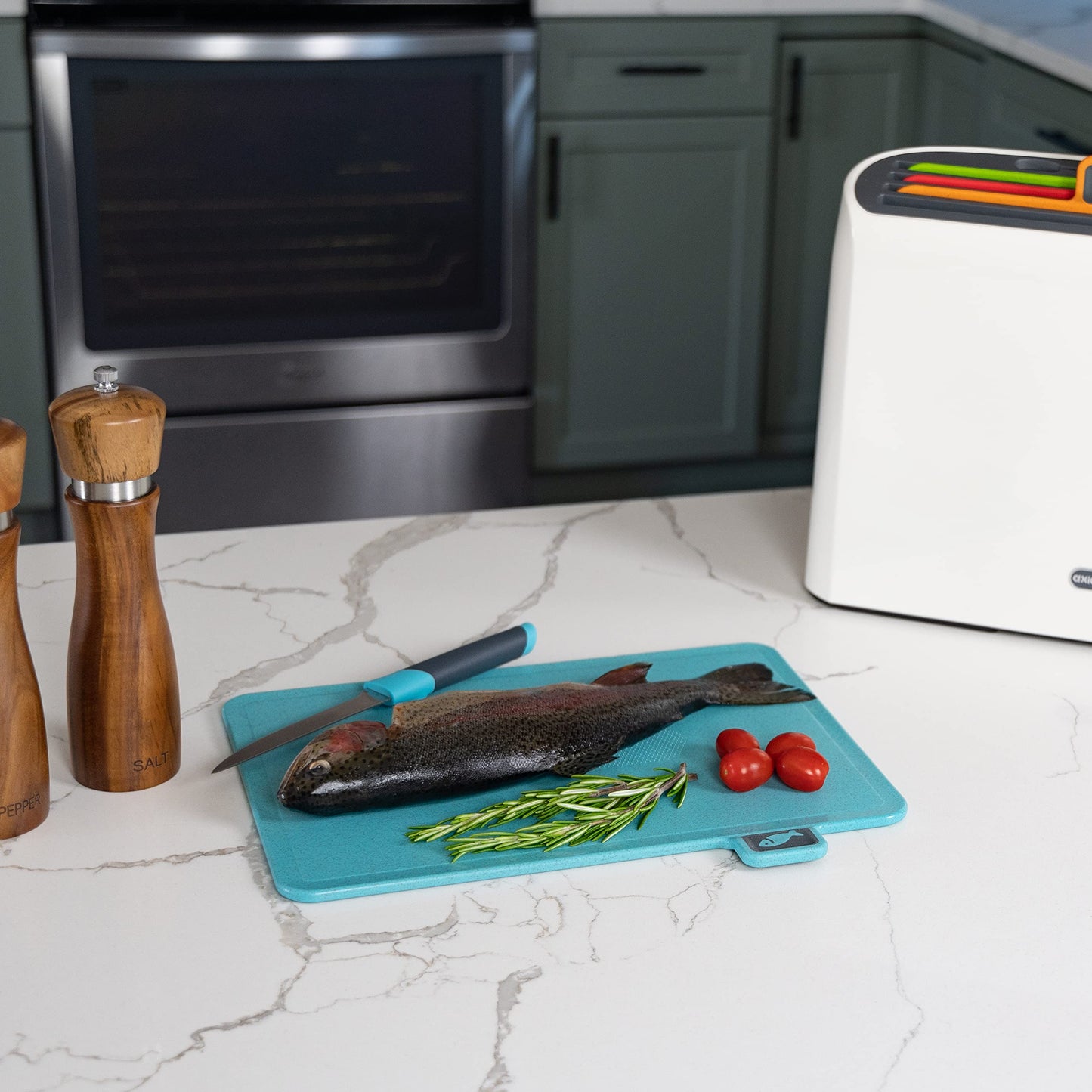 Smart Cutting Board and Knife Set - Self Cleaning Cutting Board Set with 4 Color Coded Cutting Boards, 4 Stainless Steel Knives - Drying Holder Organizer for Kitchen