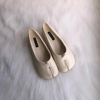 Ninja Girl Split-Toe Flats – Microfiber Leather Stealth Mode Comfort