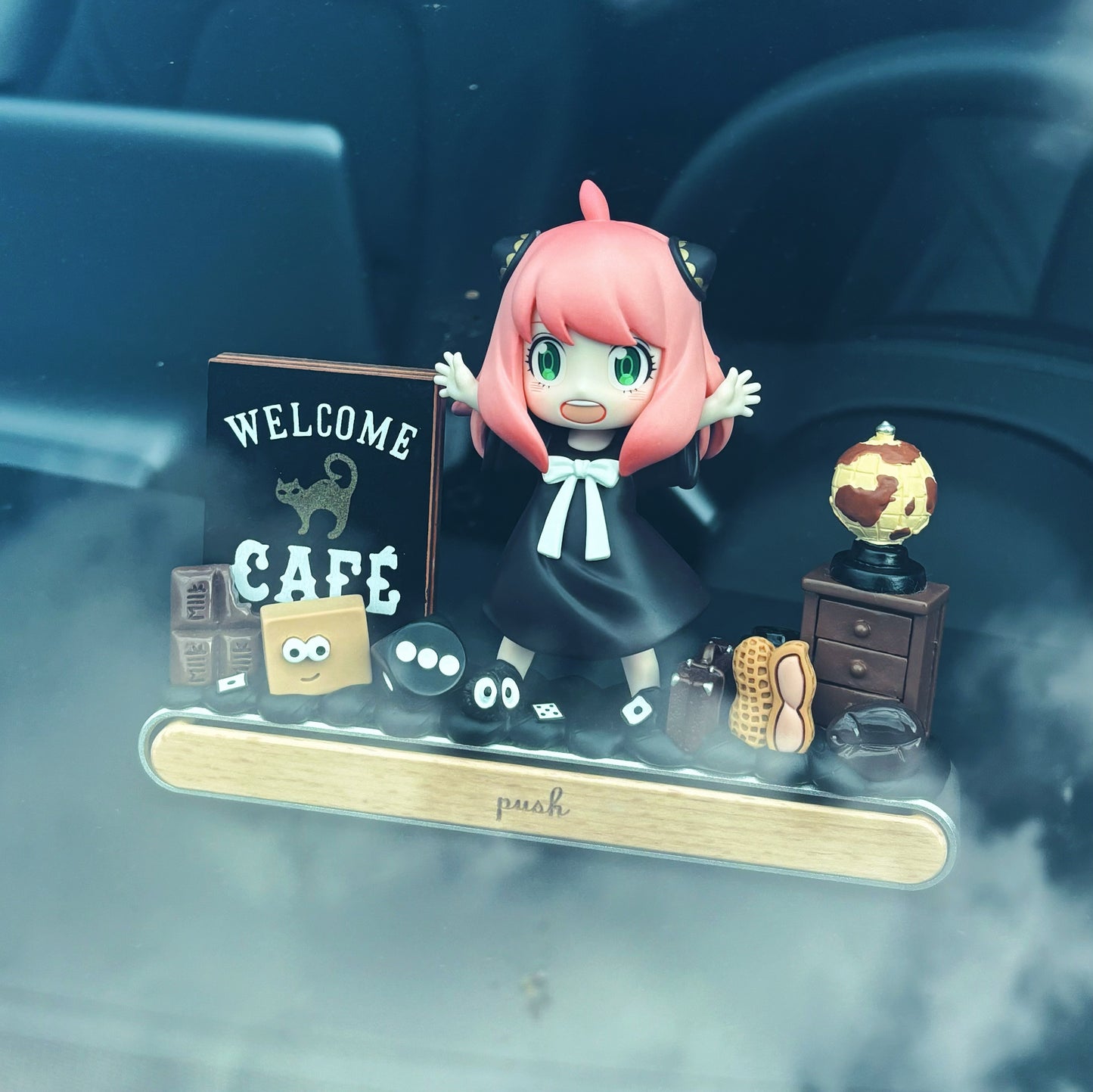 Anya Parking Plate Car Ornament Spy x Family Moving Car Gift for Anime Fans