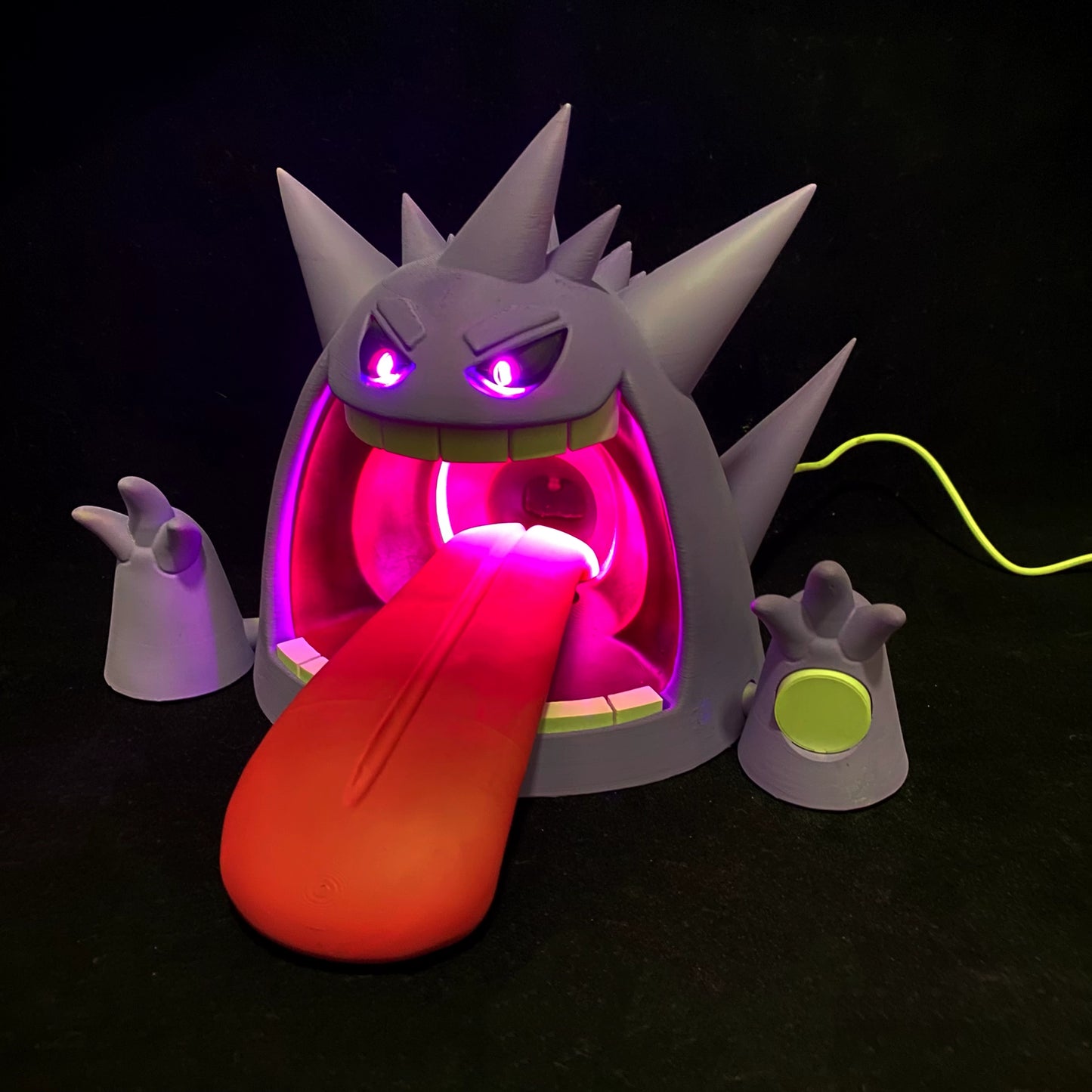 Gengar Charge Zone Pokémon Wireless Charger (Apple & Android Compatible)