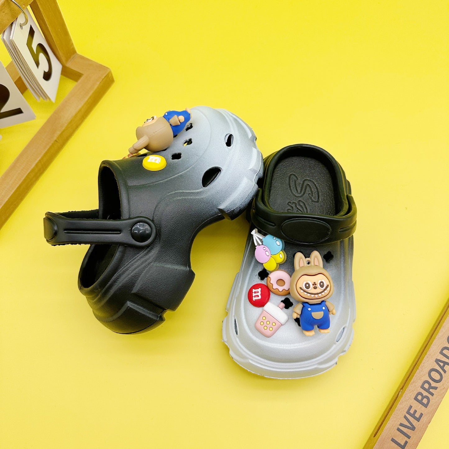 Labubu croc