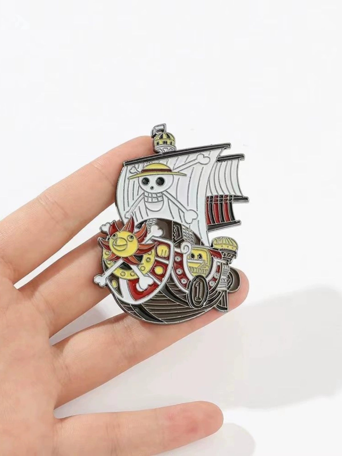 One Piece Straw Hat Pirates Metal Brooch Sunny Ship Pin for Bags