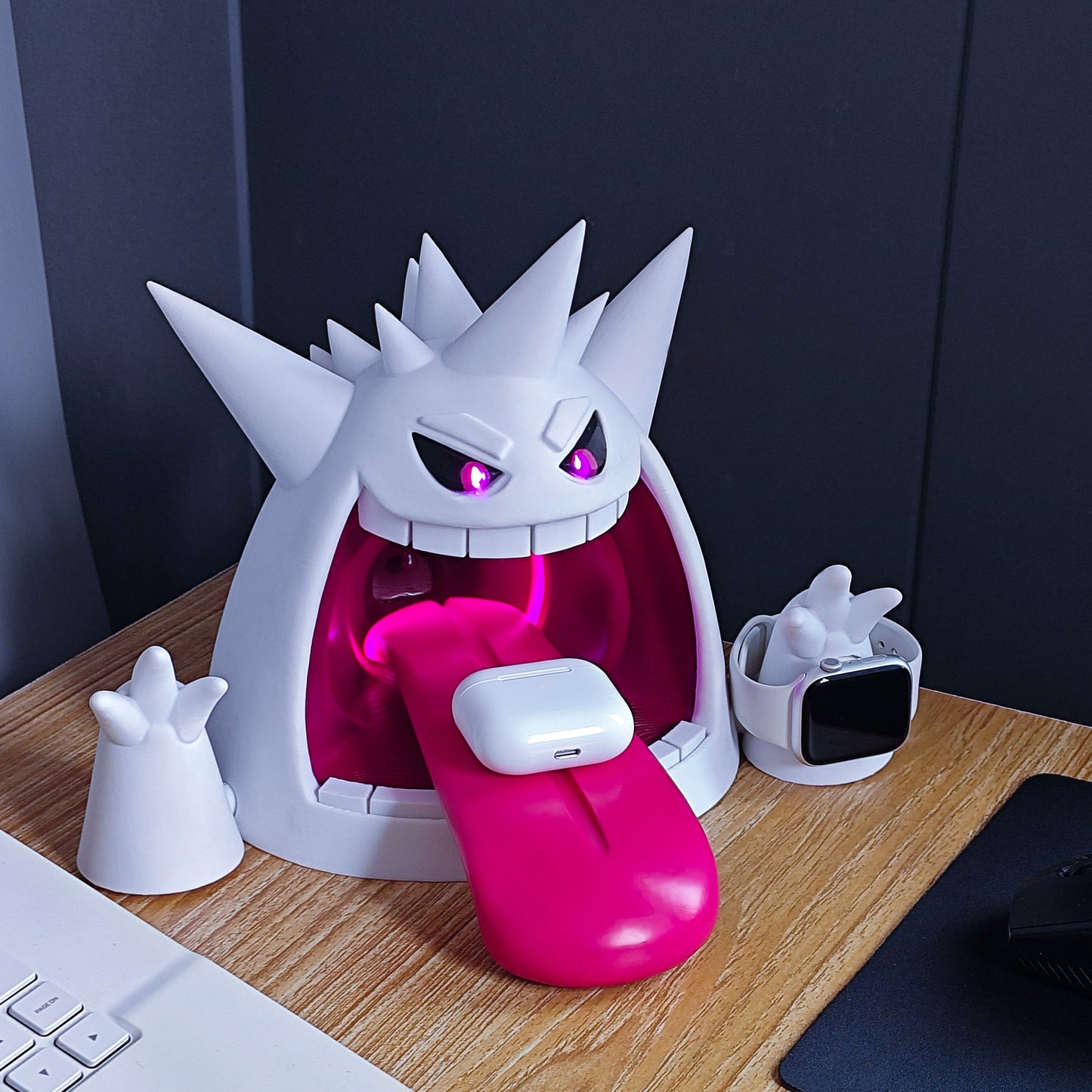 Gengar Charge Zone Pokémon Wireless Charger (Apple & Android Compatible)