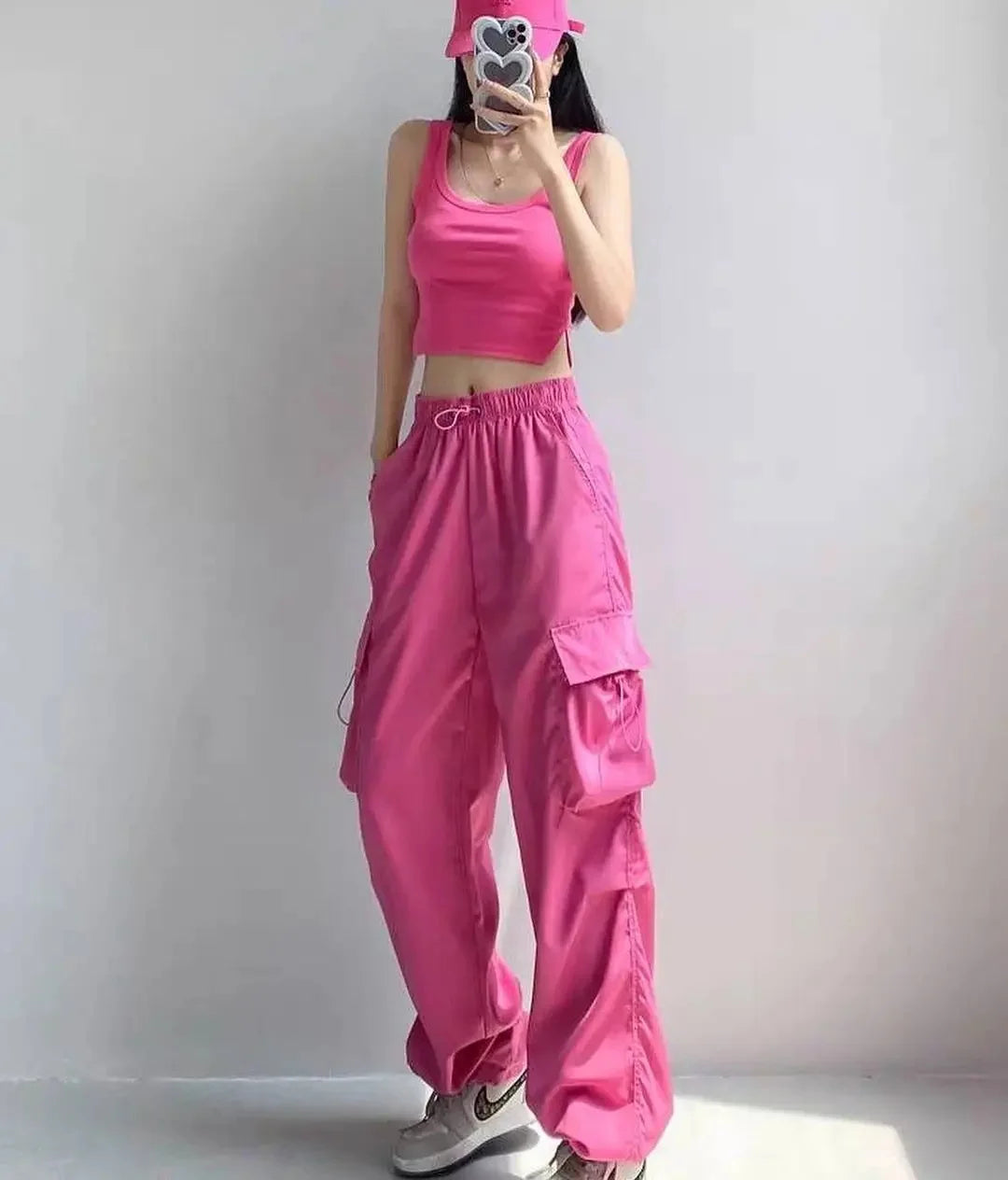 High-Waisted Cargo Pants – Anime Streetwear Meets American Cool