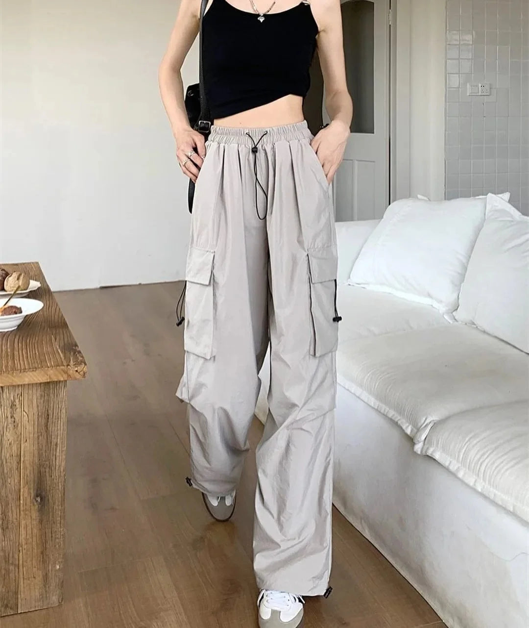 High-Waisted Cargo Pants – Anime Streetwear Meets American Cool