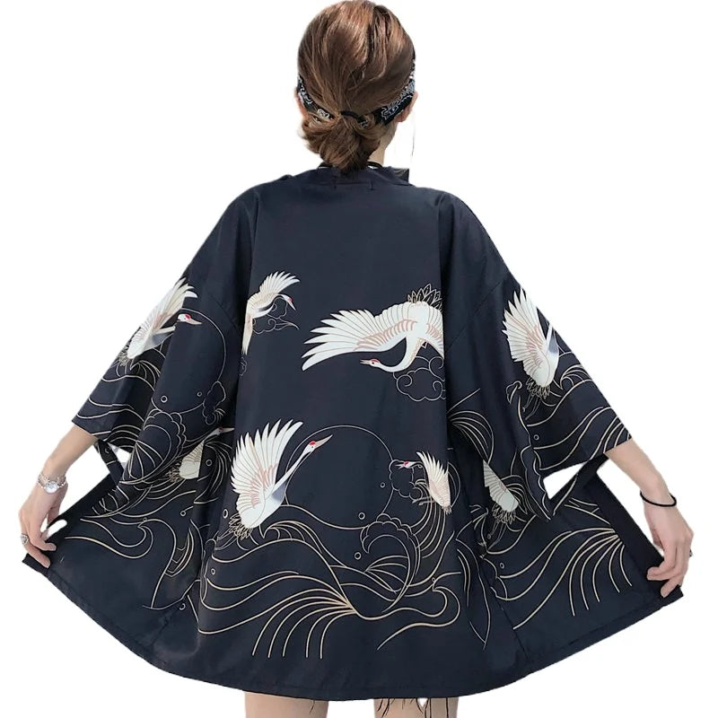 Traditional Japanese Yukata Kimono – Elegant Anime-Inspired Style for Cosplay & Beach Days