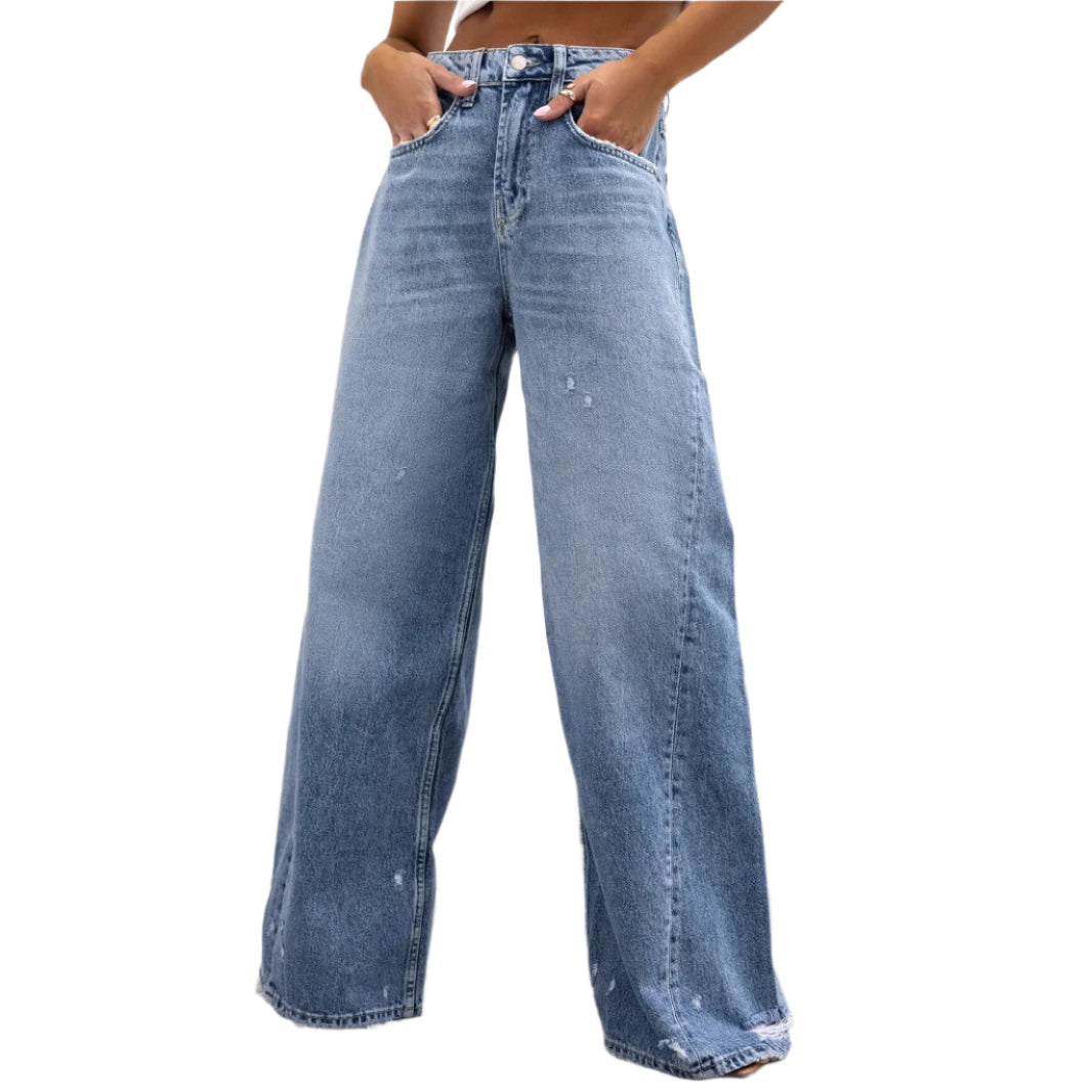 Retro Straight-Leg Jeans