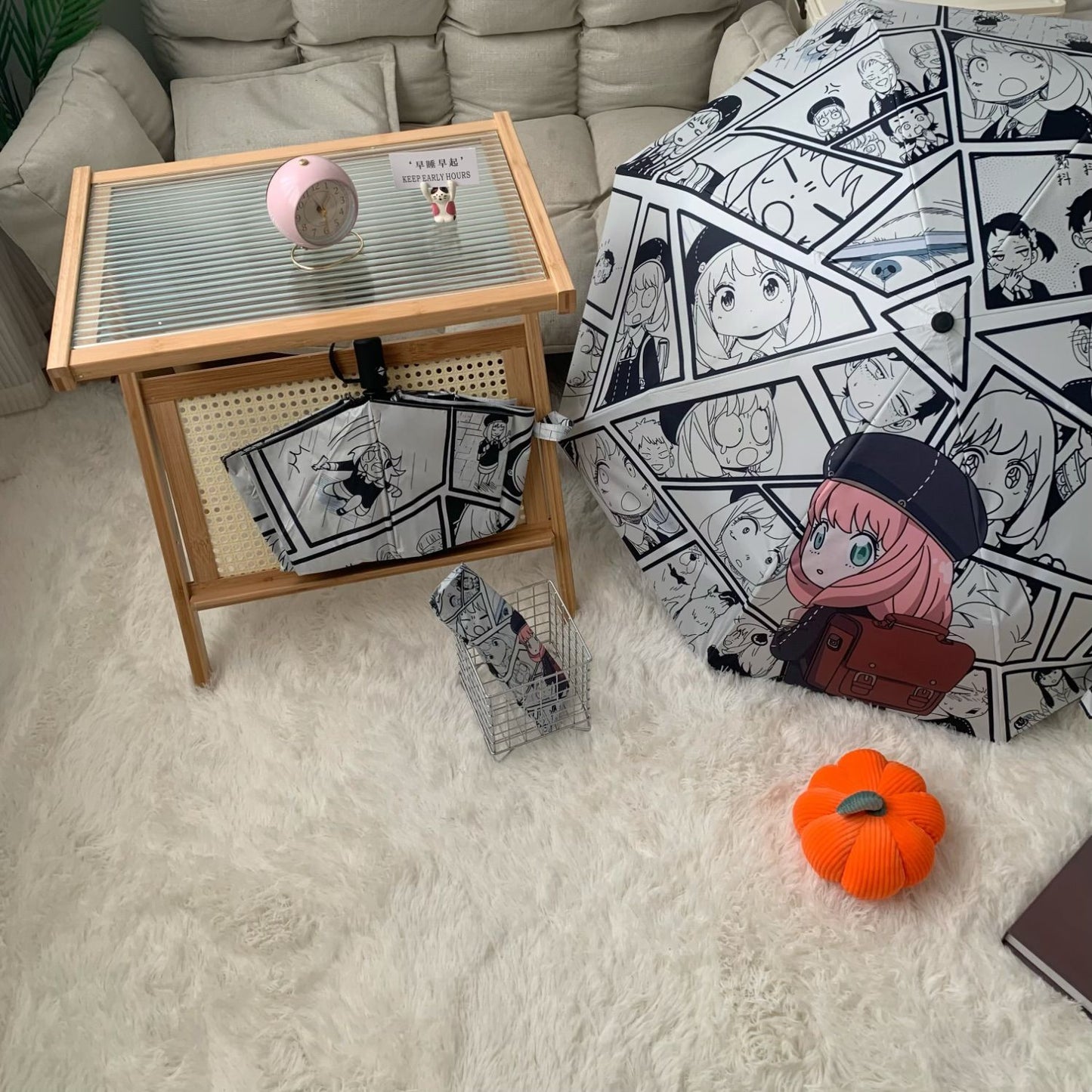 Anya Peek: Spy x Family Folding Umbrella