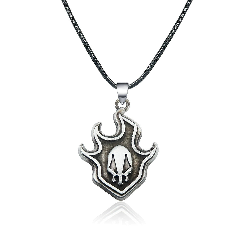 Hollow Surge Set  Ichigo Bull Mask Necklace & Keychain