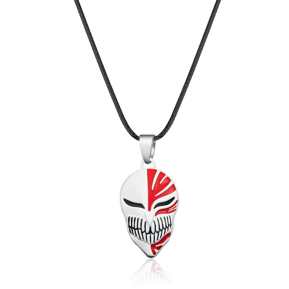 Hollow Surge Set  Ichigo Bull Mask Necklace & Keychain