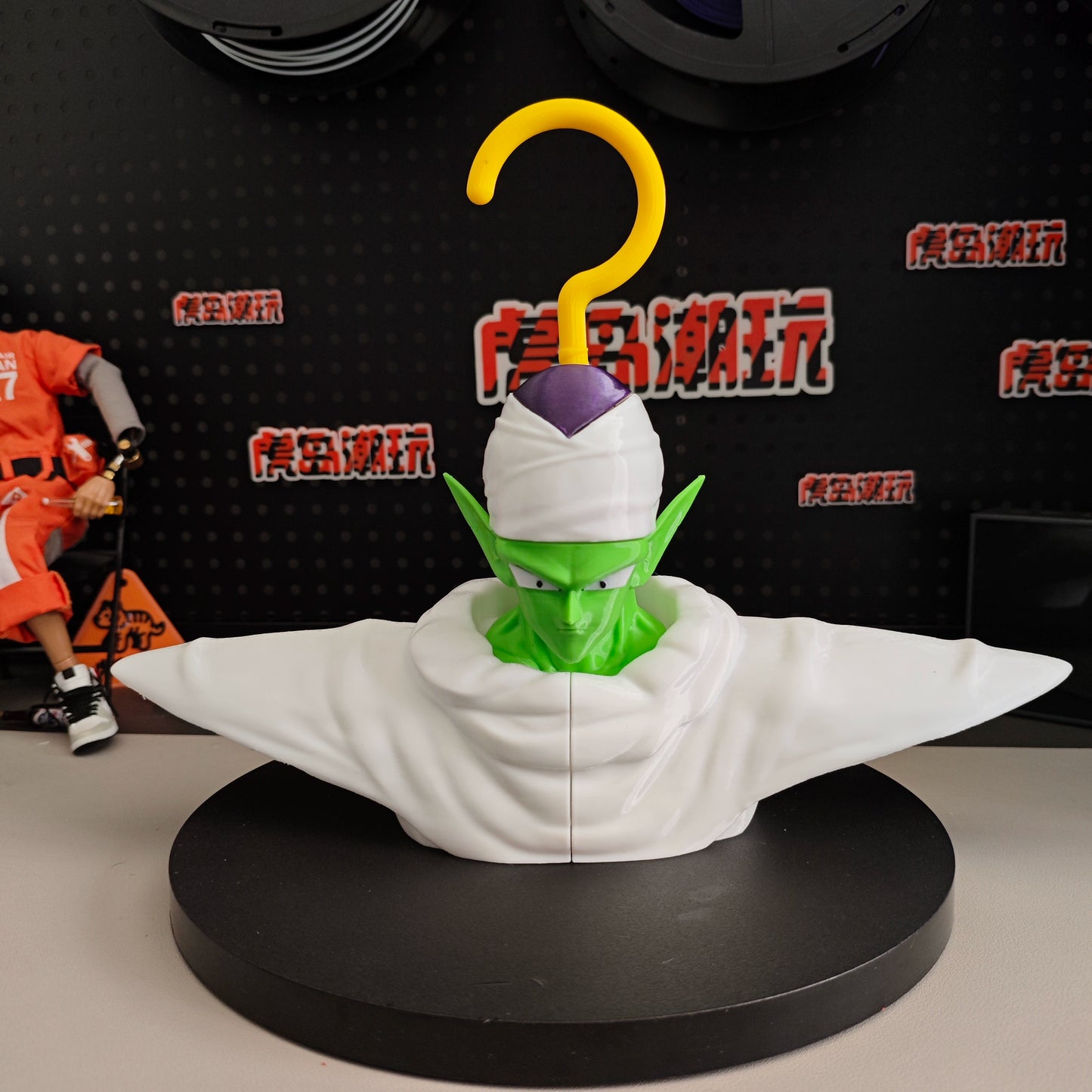 Dragon Ball Goku & Vegeta Hanger  Creative Drying Rack & Anime Gift